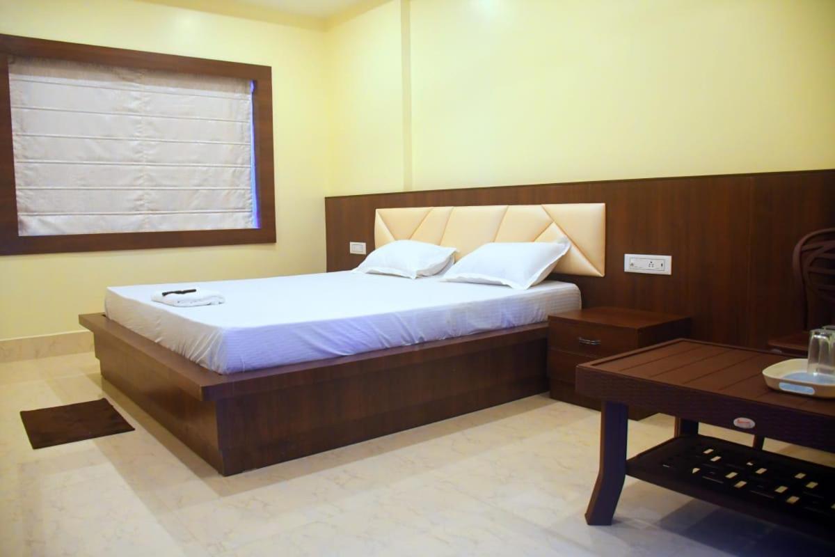 Prince Palace Jhargram Екстериор снимка