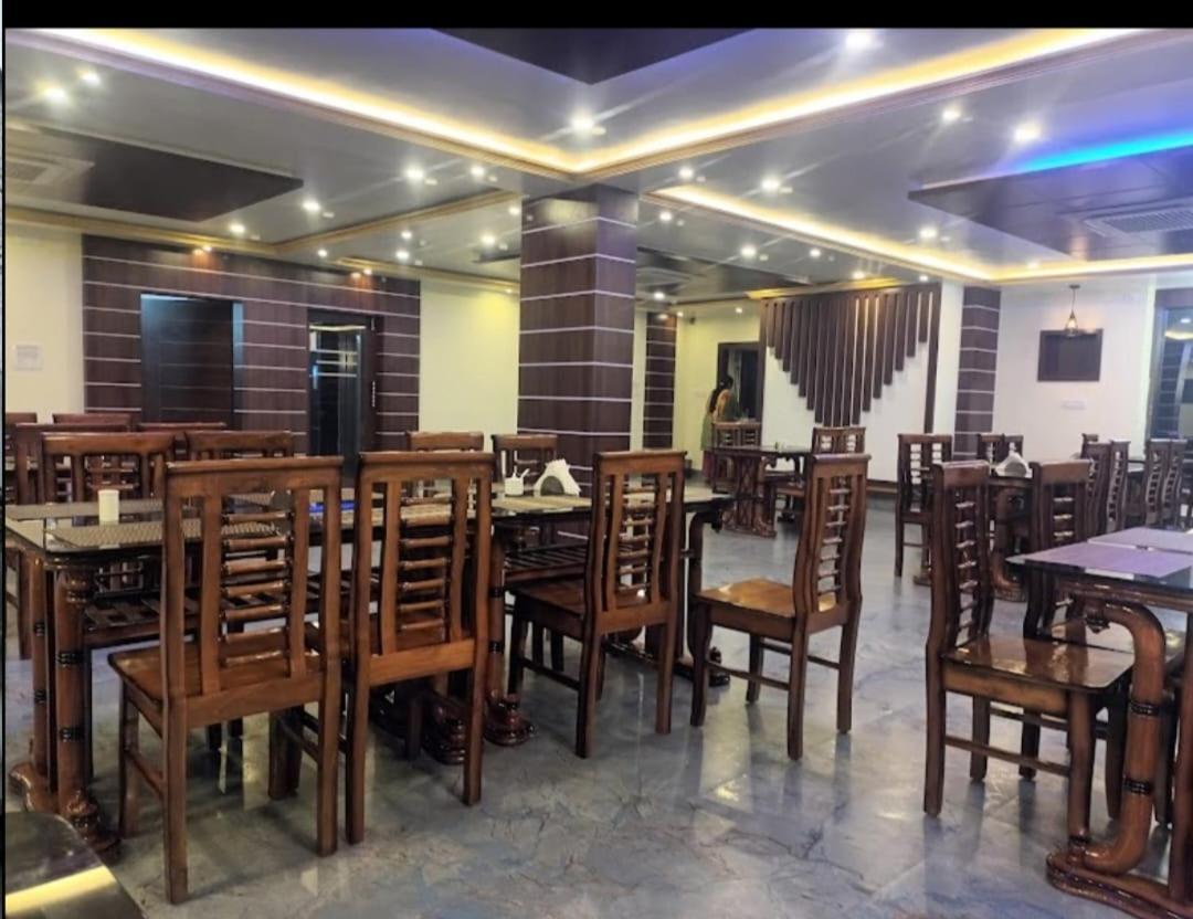 Prince Palace Jhargram Екстериор снимка